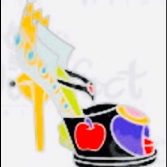 Brand New Set of 3 DISNEY Villain Pins - Picture 4 of 5